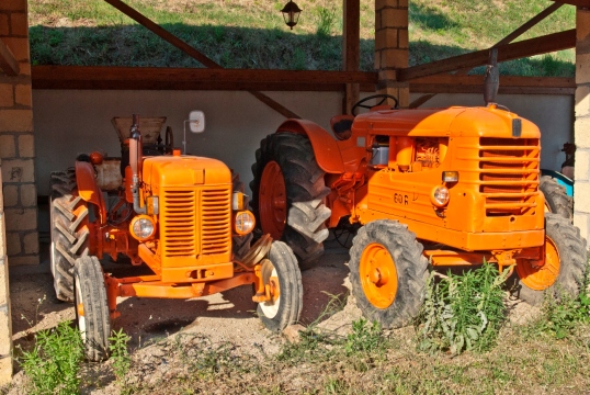 Santacinnara Agriturismo in Calabria con trattori d'epoca